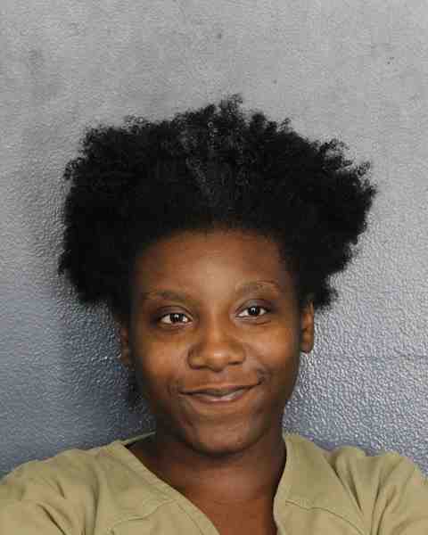Booking photograph for ROBINSON, KEYAZJA