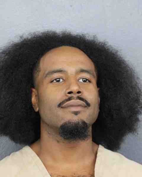 Booking photograph for COLINA, ESAI