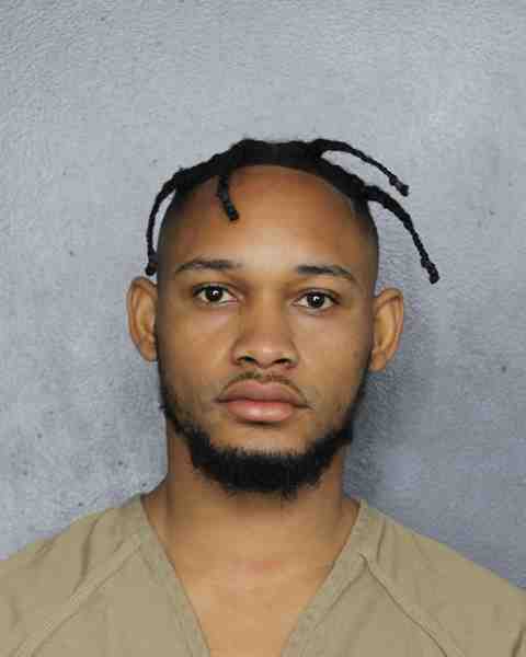 Booking photograph for SMITH, KEVONIE