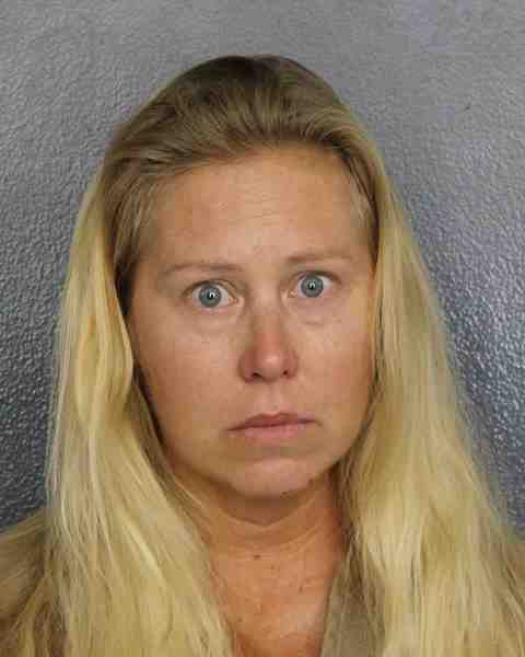 Booking photograph for HARTMANIS, JESSICA