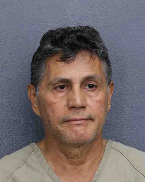Booking photograph for CRUZ, GUSTAVO