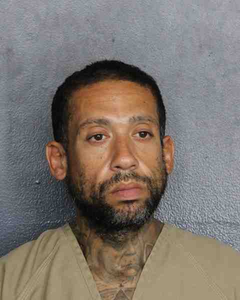 Booking photograph for MARTINEZ, SARAEL