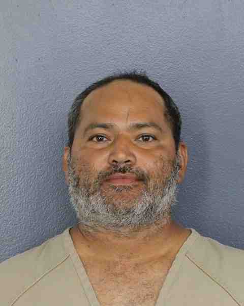 Booking photograph for DURAN, YOGAN