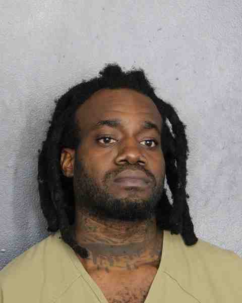 Booking photograph for JACSAINT, JERMAI
