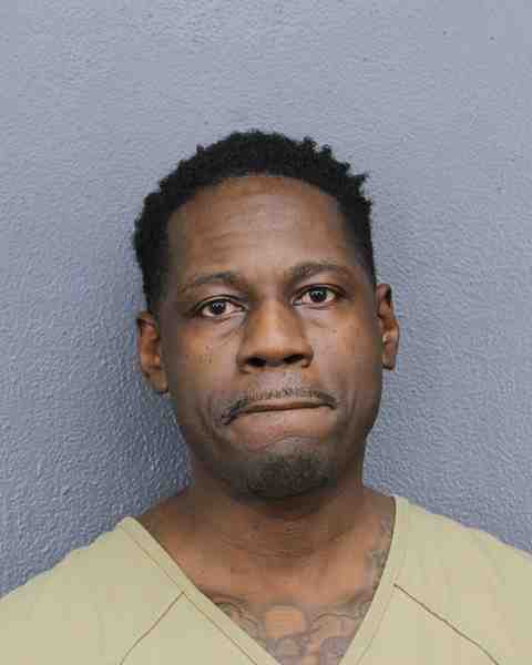 Booking photograph for FRAZIER, ADRIAN