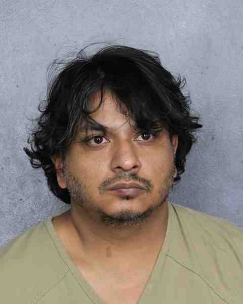 Booking photograph for HAQUE, MAJEDUL