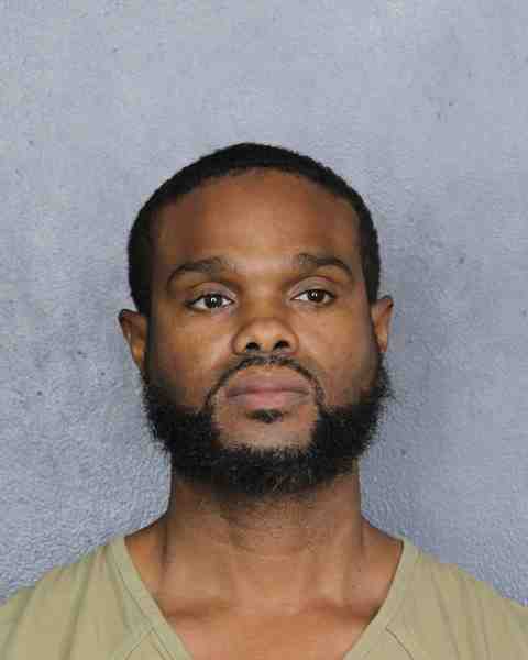 Booking photograph for POTTINGER, AKEEM
