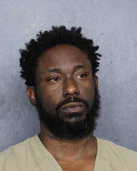 Booking photograph for LARMOND, FLOYD